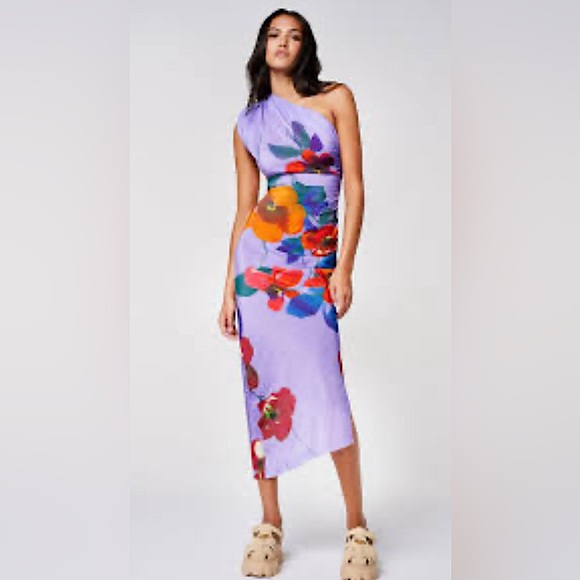 Smythe Dresses & Skirts - Smythe Lilac One-Shoulder Floral Midi Dress